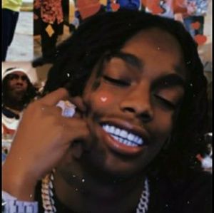 Meet your Posher, Alexandera